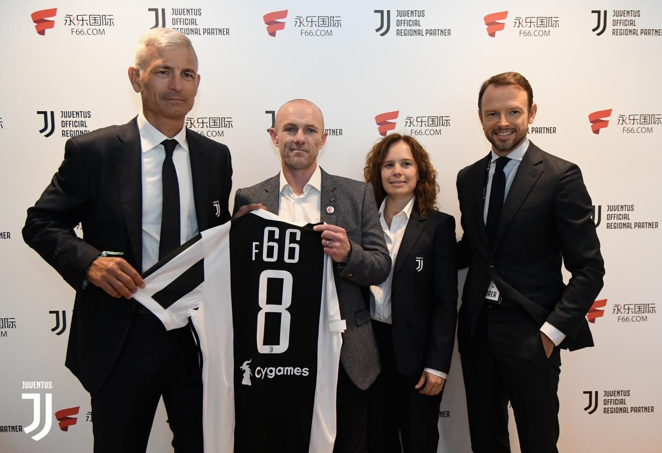 图尔贝里：我很自豪能执教多特三场；去年曾接触赛义德-马拉