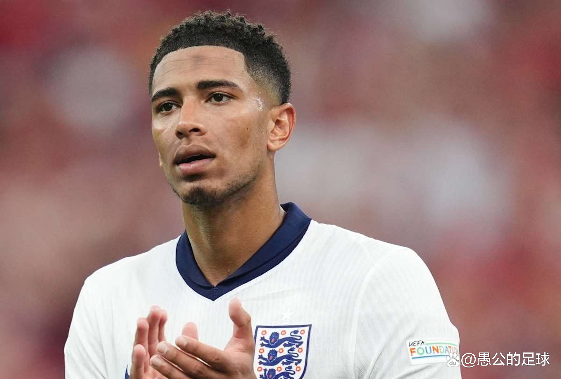 罗马诺：曼联已告知莱比锡准备正式报价谢什科