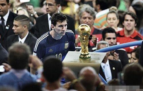 那一声怒吼，是压了太久的情绪